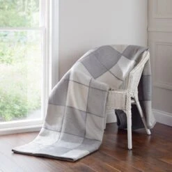 Super Soft Large Check Grey Blanket 9 Super Soft Large Check Grey Blanket -Bedding Store 30232549 alt01