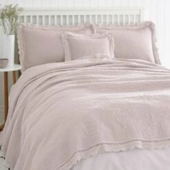 Lace Edge Blush Bedspread