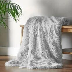 Catherine Lansfield Cuddly Deep Pile Throw -Bedding Store 30353962