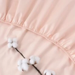 Dorma Smooth & Soft 300 Thread Count Cotton Sateen Fitted Sheet -Bedding Store 30624327 alt02