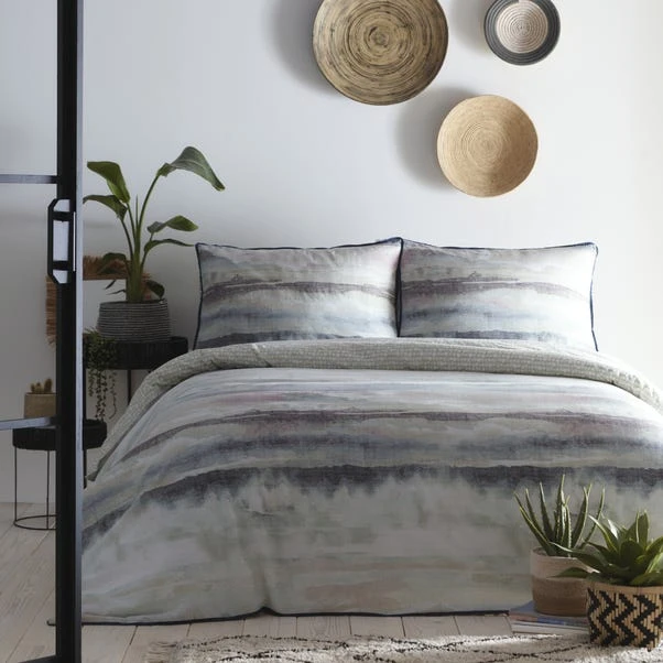 Appletree Landscape 100% Cotton Duvet Cover And Pillowcase Set 3 Appletree Landscape 100% Cotton Duvet Cover And Pillowcase Set