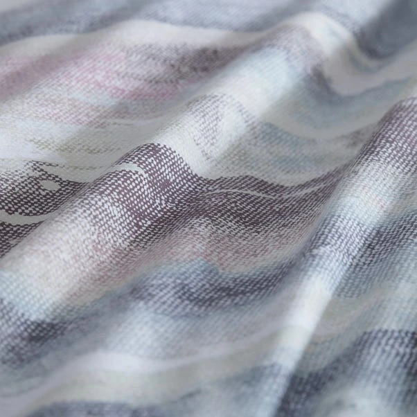 Appletree Landscape 100% Cotton Duvet Cover And Pillowcase Set 6 Appletree Landscape 100% Cotton Duvet Cover And Pillowcase Set - Image 4