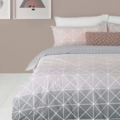 Furn. Spectrum Blush Ombre Reversible Duvet Cover And Pillowcase Set 21 Furn. Spectrum Blush Ombre Reversible Duvet Cover And Pillowcase Set -Bedding Store 30719372 alt01
