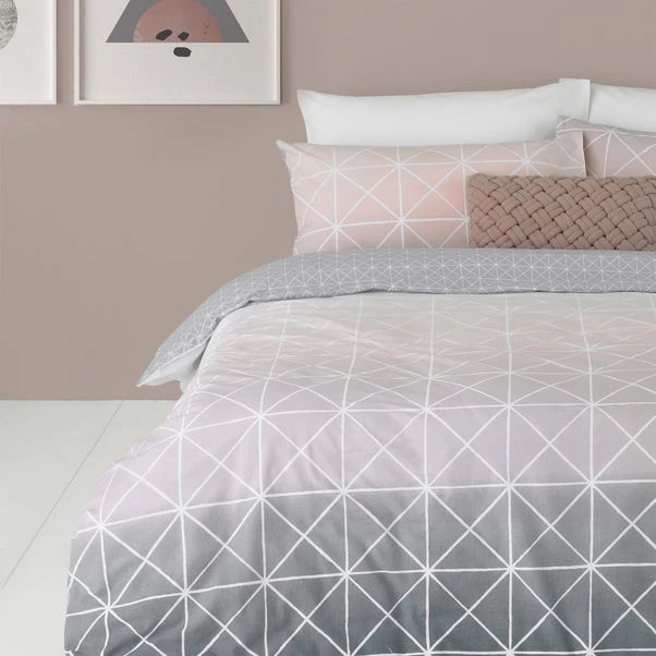 Furn. Spectrum Blush Ombre Reversible Duvet Cover And Pillowcase Set 7 Furn. Spectrum Blush Ombre Reversible Duvet Cover And Pillowcase Set - Image 5