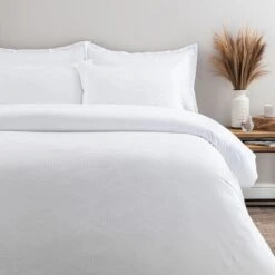 Croston Waffle White Duvet Cover And Pillowcase Set -Bedding Store 30807783 alt02