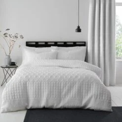 Billie White Bedspread -Bedding Store 30808331