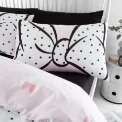 Disney Minnie Mouse Duvet Cover And Pillowcase Set -Bedding Store 30826478 alt01