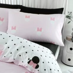 Disney Minnie Mouse Duvet Cover And Pillowcase Set -Bedding Store 30826479 alt03