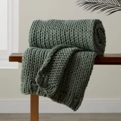 Chunky Knit Recycled Throw 130cm X 170cm -Bedding Store 30826707 alt04