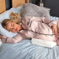 Mother&Baby Organic Cotton Side Sleeper V-Shape Pregnancy Support Pillow & Wedge Set -Bedding Store 30844342 alt02