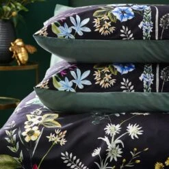 Wylder Midnight Bee Velvet Duvet Cover & Pillowcase Set, Black -Bedding Store 30856111 alt06