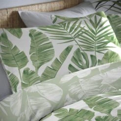 Tahiti Green Duvet Cover And Pillowcase Set -Bedding Store 30858204 alt01
