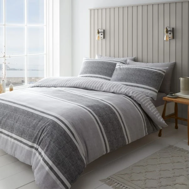 Catherine Lansfield Textured Banded Stripe Reversible Duvet Cover & Pillowcase Set 7 Catherine Lansfield Textured Banded Stripe Reversible Duvet Cover & Pillowcase Set - Image 5