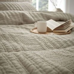 Pineapple Elephant Tamba Jersey Stripe Reversible Natural Duvet Cover & Pillowcase Set -Bedding Store 30867298 alt03