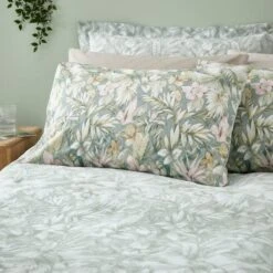 Soft Tropics Duvet Cover & Pillowcase Set -Bedding Store 30868089 alt01