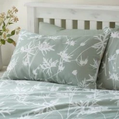 Camellia Floral Duvet Cover & Pillowcase Set -Bedding Store 30868393 alt03