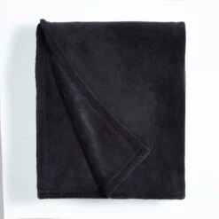 Soft Fleece Recycled Throw, 130x170cm -Bedding Store 30872574 alt03