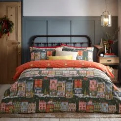 Furn. Christmas Spirit Duvet Cover And Pillowcase Set