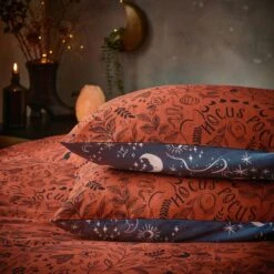 Furn. Witchy Vibes Duvet Cover And Pillowcase Set Rust -Bedding Store 30877042 alt01