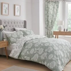 Dreams And Drapes Chrysanthemum Reversible Duvet Cover And Pillowcase Set -Bedding Store 30888394