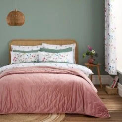 Pippa Bedspread -Bedding Store 30902915