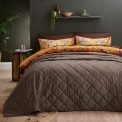 Castleton Bedspread -Bedding Store 30902920