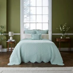 Dorma Soft Scalloped Bedspread -Bedding Store 30927629 alt02