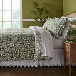 Dorma Dandelion Duvet Cover And Pillowcase Set -Bedding Store 30927706 alt02