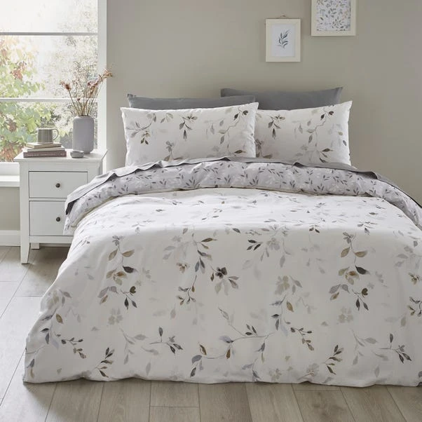 Moonlight Floral 144 Thread Count Reversible Duvet Cover & Pillowcase Set 21 Moonlight Floral 144 Thread Count Reversible Duvet Cover & Pillowcase Set - Image 19