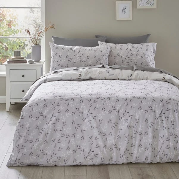 Moonlight Floral 144 Thread Count Reversible Duvet Cover & Pillowcase Set 5 Moonlight Floral 144 Thread Count Reversible Duvet Cover & Pillowcase Set - Image 3