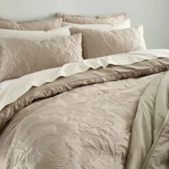 Luxe Heron Duvet Cover And Pillowcase Set 31 Luxe Heron Duvet Cover And Pillowcase Set -Bedding Store 30929369 alt03