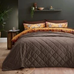 Castleton Bedspread -Bedding Store 30929874