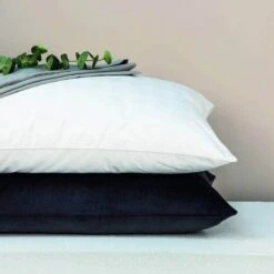 Snuggledown Retreat Hungarian Goose Down Back Sleeper Pillow -Bedding Store 30934376 alt03