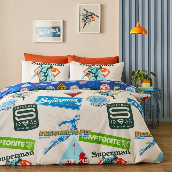 Superman Reversible Duvet Cover And Pillowcase Set 3 Superman Reversible Duvet Cover And Pillowcase Set