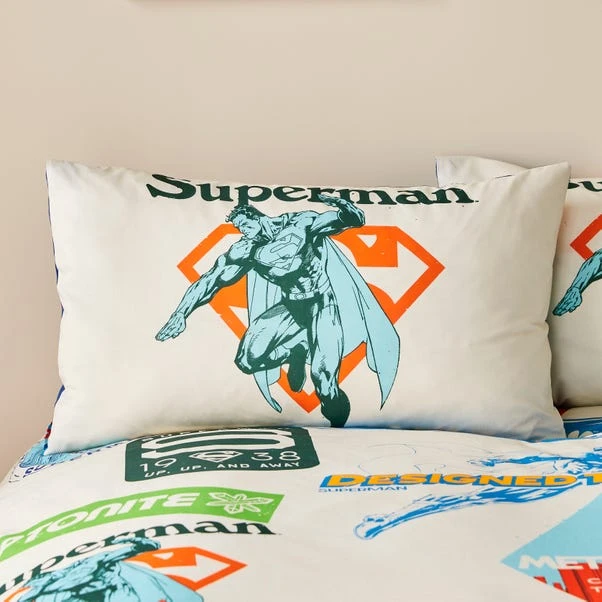 Superman Reversible Duvet Cover And Pillowcase Set 4 Superman Reversible Duvet Cover And Pillowcase Set - Image 2