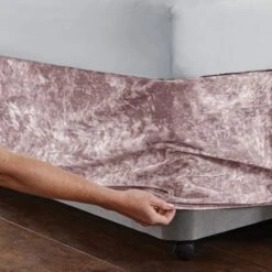 Catherine Lansfield Crushed Velvet Divan Base Bed Wrap -Bedding Store 30956824 alt04