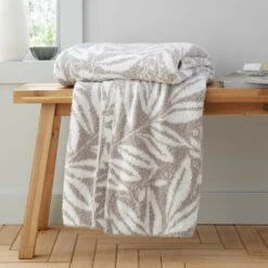 So Soft Sorrel Throw 130cm X 170cm 20 So Soft Sorrel Throw 130cm X 170cm -Bedding Store 30966029