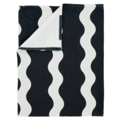 Sassy B Waves Monochrome Throw 200cm X 240cm -Bedding Store 30976389 alt04